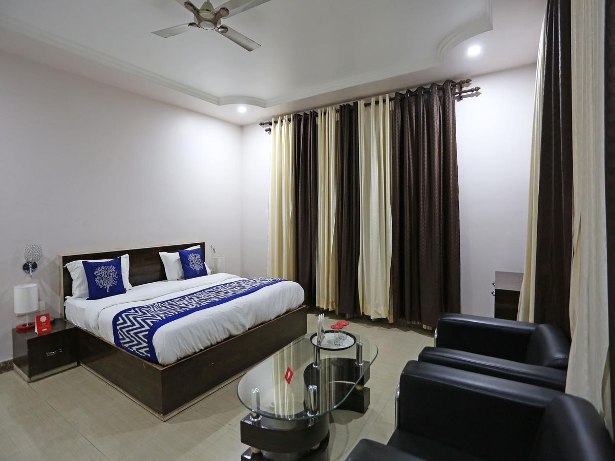 Oyo 4635 Sheetal Hotel Haldwāni Εξωτερικό φωτογραφία